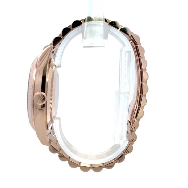 Rolex Day-Date 40 228235